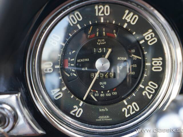 Lancia Flaminia Coupe Pininfarina 3B