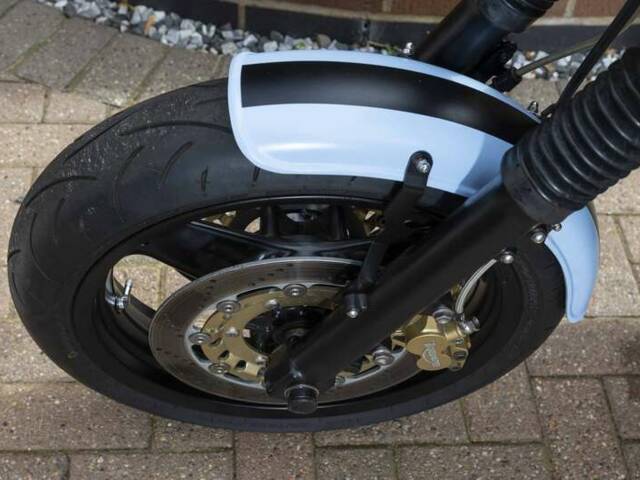 Triumph Daytona 900