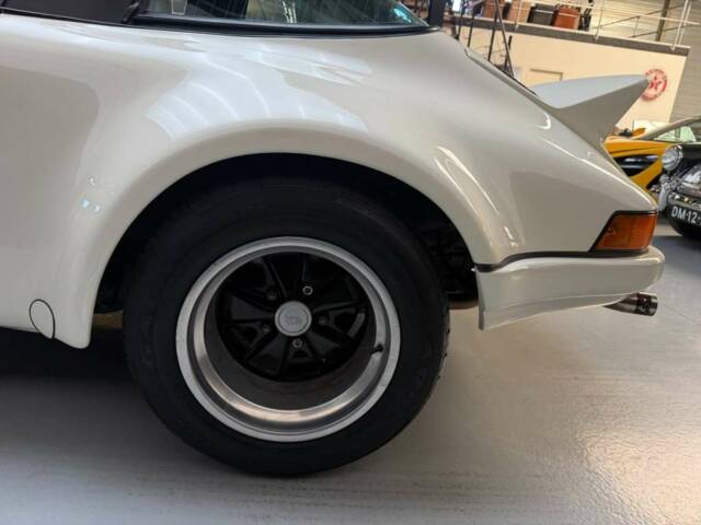 Porsche 911 2.4 S "Oilflap"