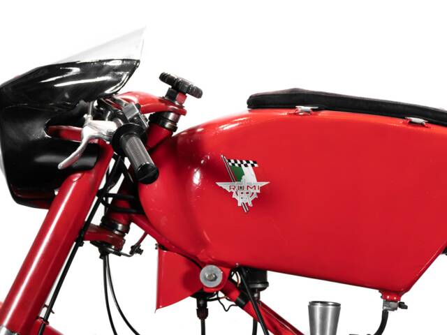 Rumi Junior Gentleman 125