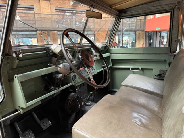 Land Rover 88
