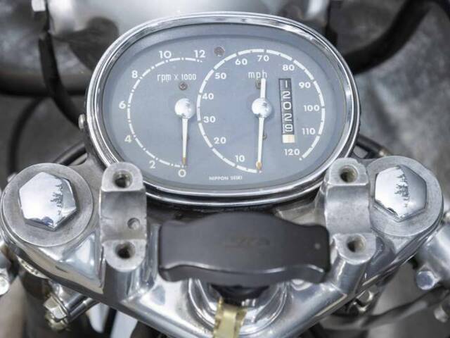 Honda CB 77