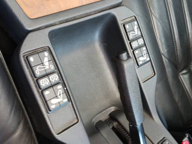 BMW 745i