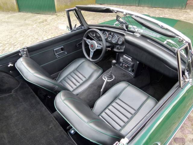 MG MGC