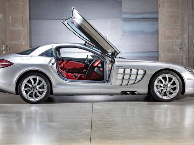 Mercedes-Benz SLR McLaren