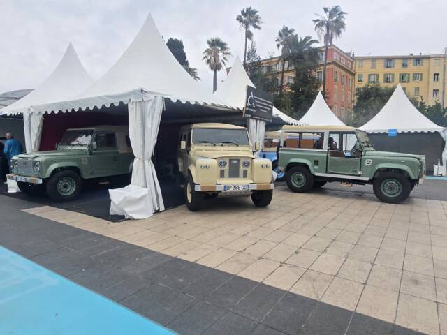 Land Rover 110