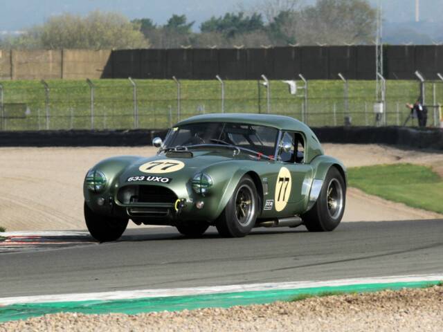 AC Shelby Cobra 289
