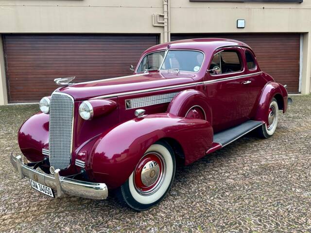 Bild 1/17 von Cadillac 60 Special Coupe (1937)