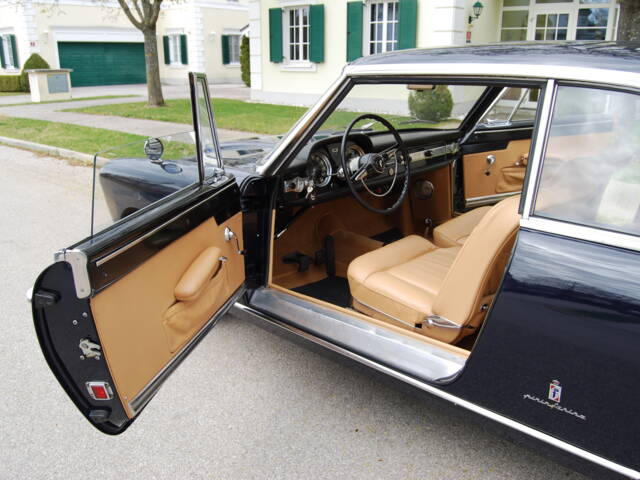 Lancia Flaminia Coupe Pininfarina 3B