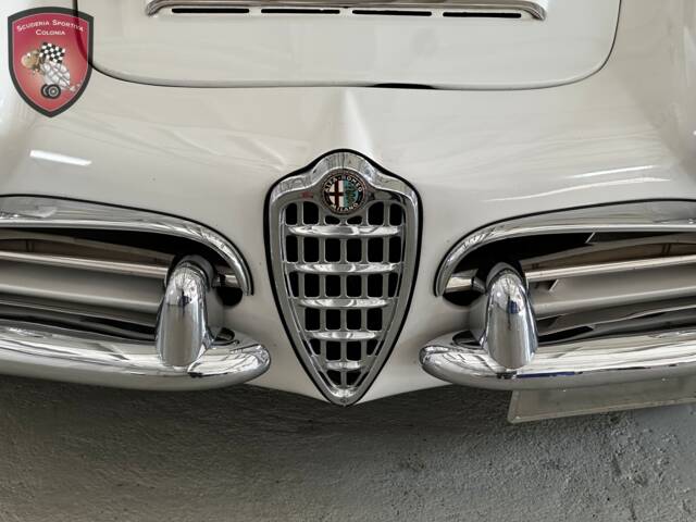 Alfa Romeo Giulia 1600 Spider Veloce