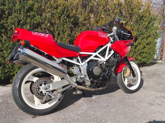 Yamaha TRX 850