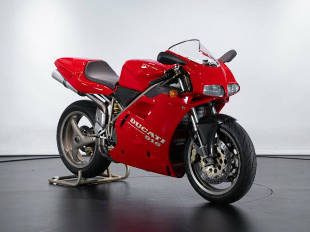 Ducati 916