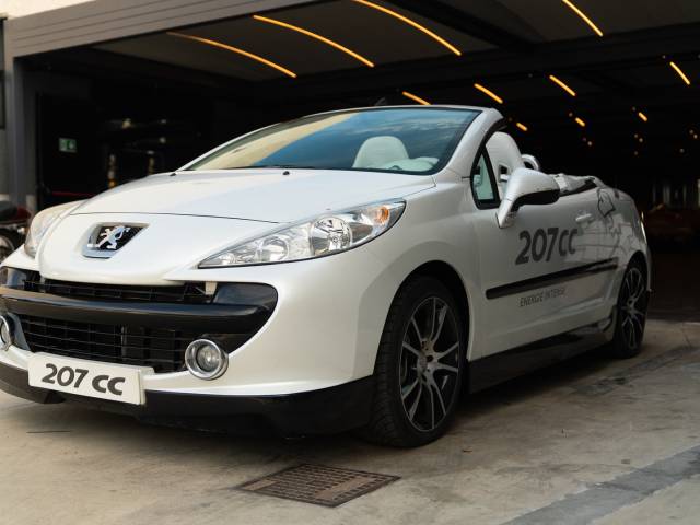 Bild 1/50 von Peugeot 207 CC 1.6 VTi (2007)