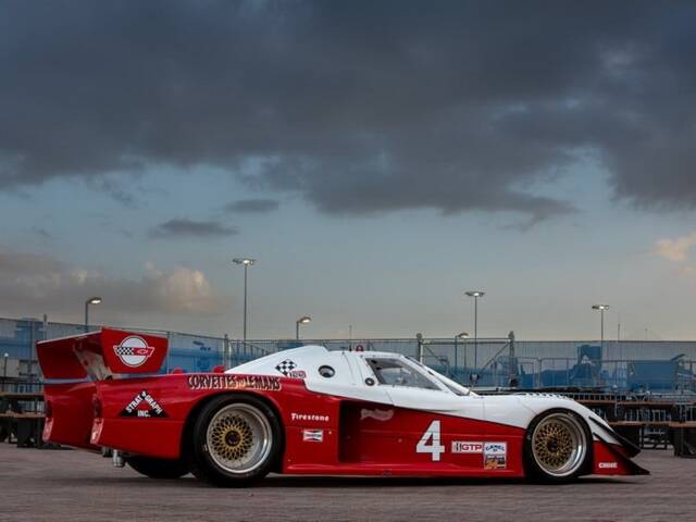 Lola T711