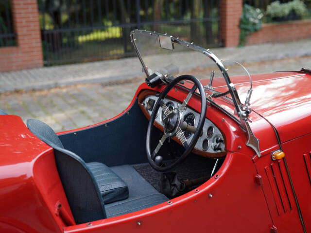 Singer 9 Sports