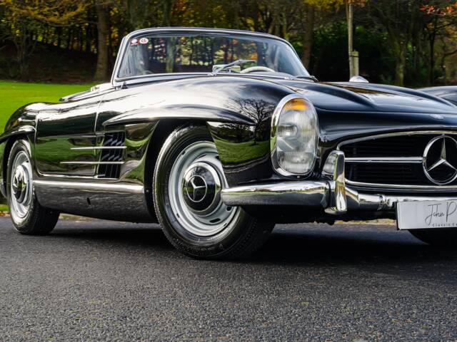 Mercedes-Benz 300 SL Roadster