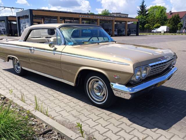 Chevrolet Impala Sport Coupe