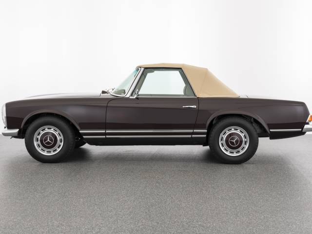 Mercedes-Benz 280 SL