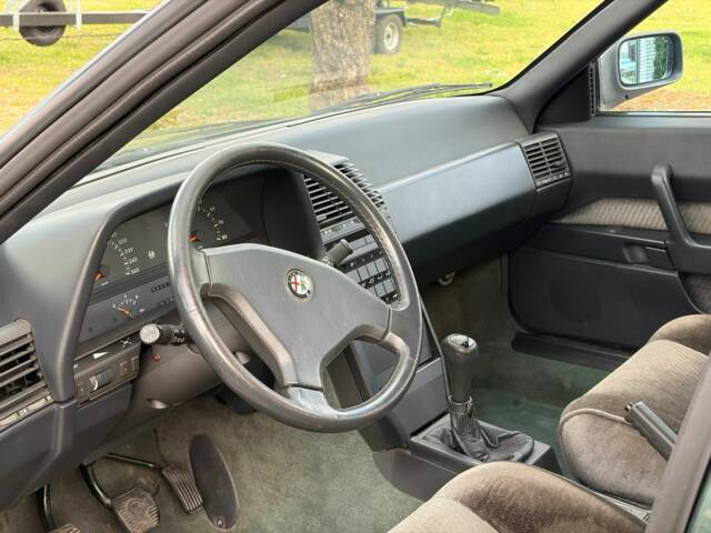 Alfa Romeo 164 2.0