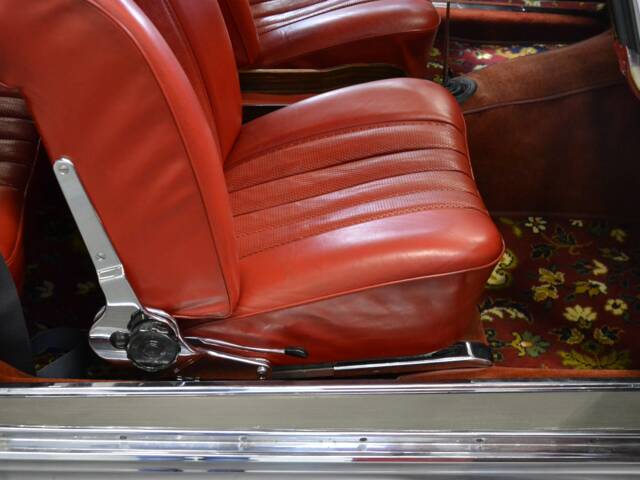 Mercedes-Benz 250 SE