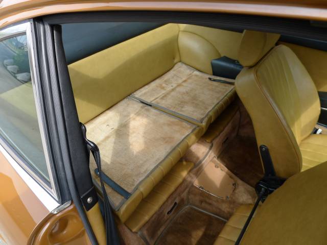Porsche 911 2.4 T