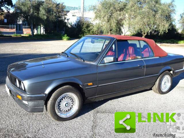 Imagen 1/10 de BMW 320i (1987)