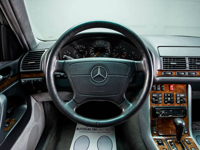 Mercedes-Benz 600 SEL