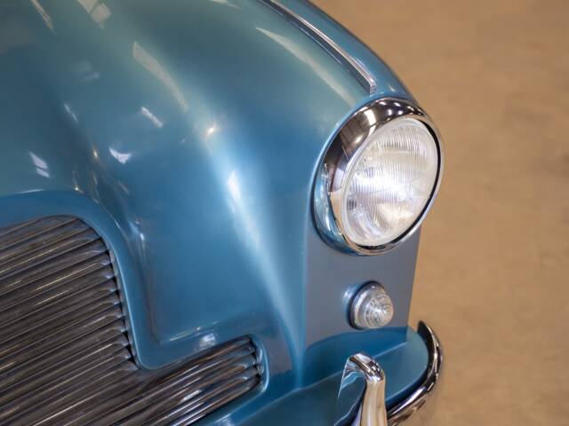 Aston Martin DB 2/4 Mk I