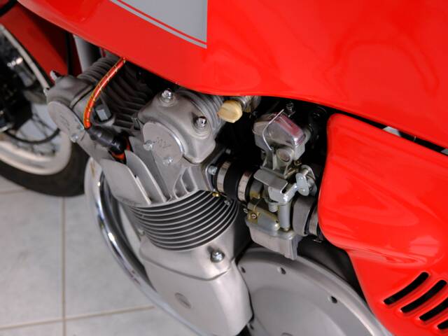 MV Agusta 750 S America