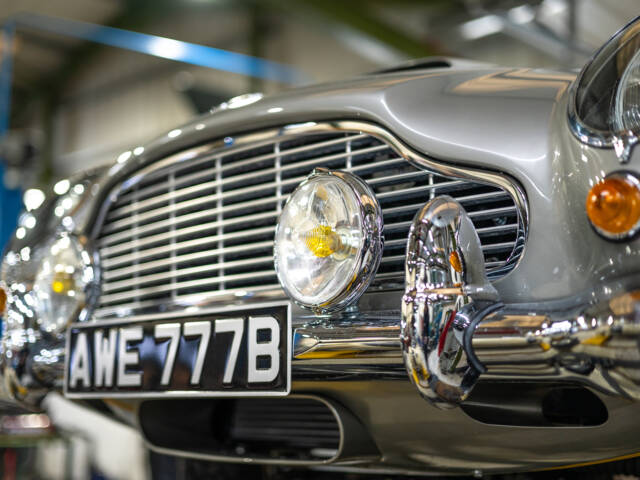 Aston Martin DB 5