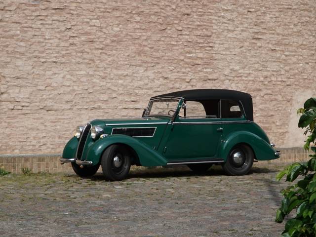 BMW 329