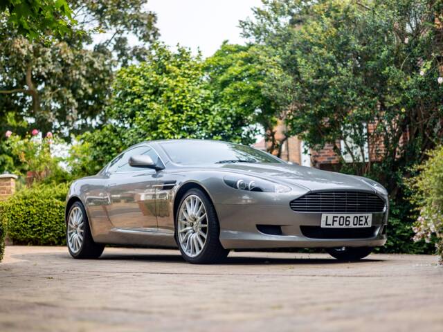 Image 1/32 of Aston Martin DB 9 (2006)