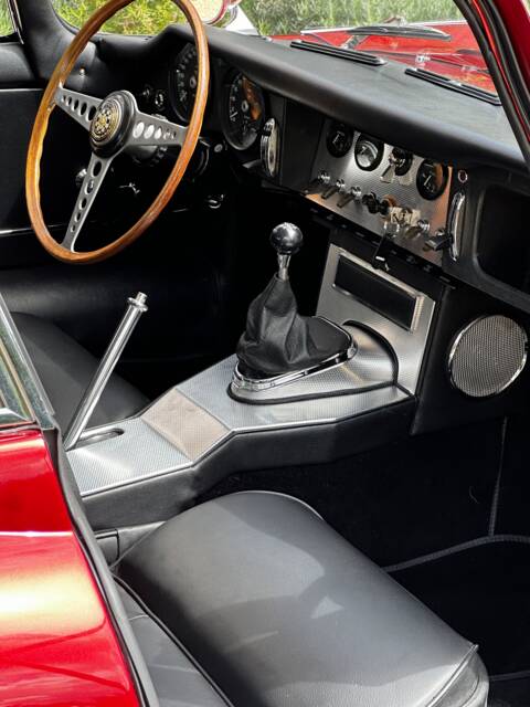 Jaguar E-Type 3.8