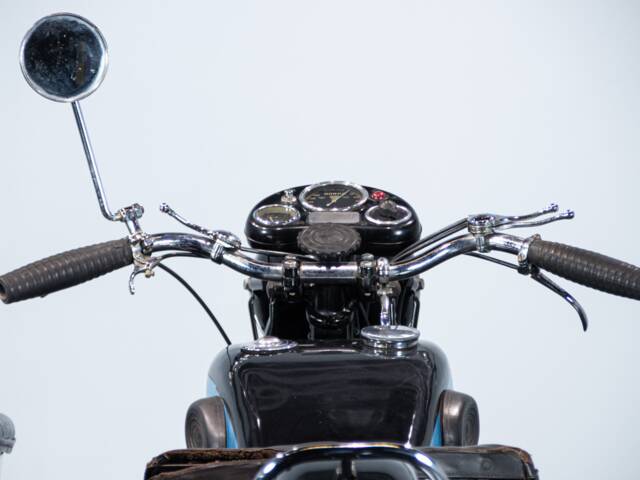Triumph SD