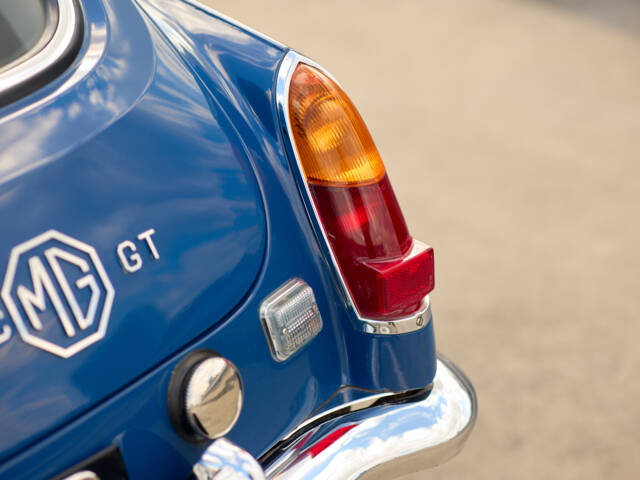 MG MGC GT