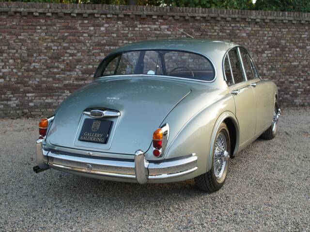 Jaguar Mk II 3.4