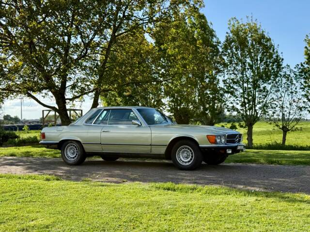 Image 1/22 of Mercedes-Benz 350 SLC (1972)