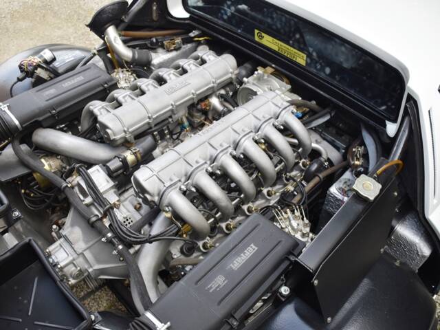 Ferrari 512 BBi