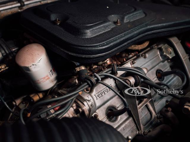 Ferrari Dino 208 GT4