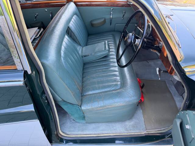 Jaguar Mk IX