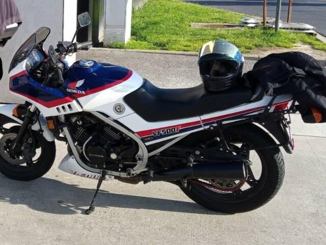 Honda VF 500 F