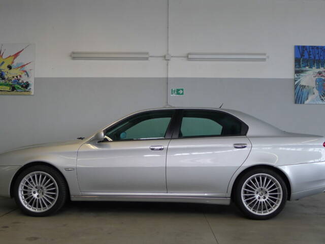 Imagen 1/41 de Alfa Romeo 166 3.2 V6 24V (2005)