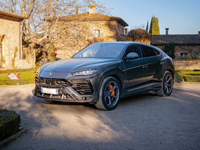 Lamborghini Urus