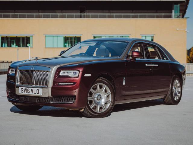 Image 1/8 of Rolls-Royce Ghost (2016)