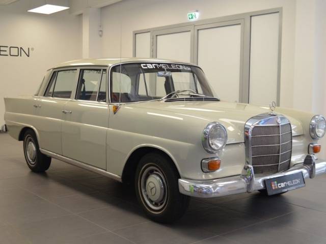 Mercedes-Benz 190 c