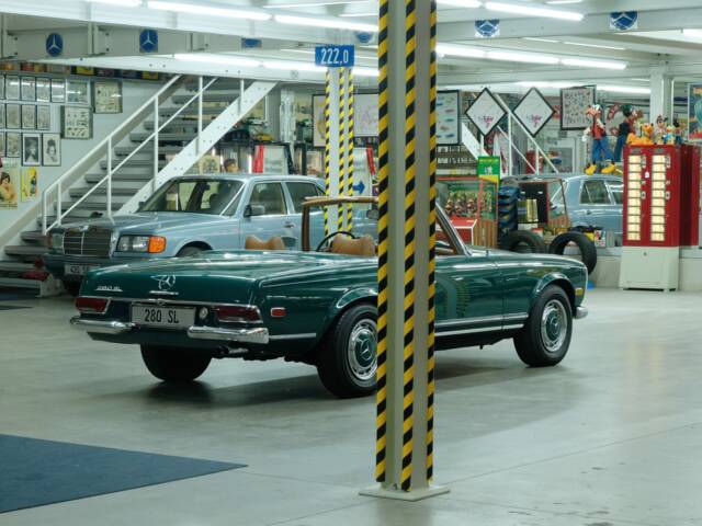 Mercedes-Benz 280 SL