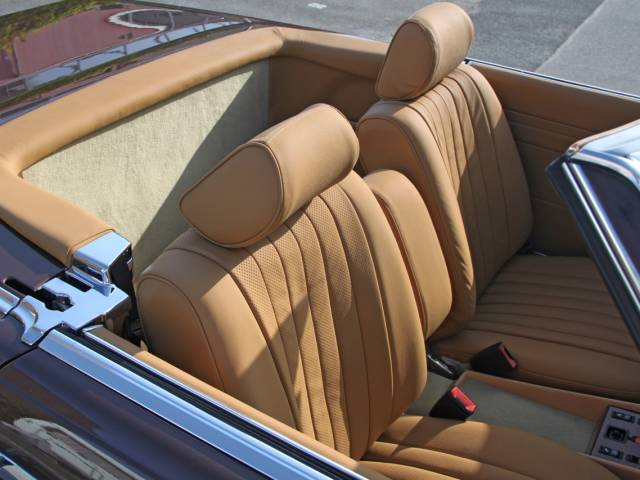 Mercedes-Benz 280 SL