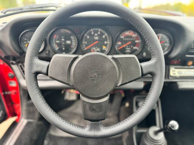 Porsche 911 Turbo 3.3