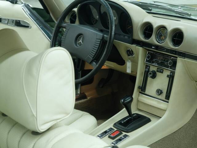 Mercedes-Benz 350 SLC