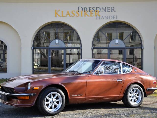 Image 1/29 of Datsun 240 Z (1973)